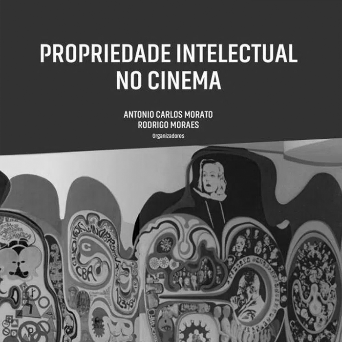Foto em preto e branco mostra capa do livro Propriedade Intelectual no Cinema